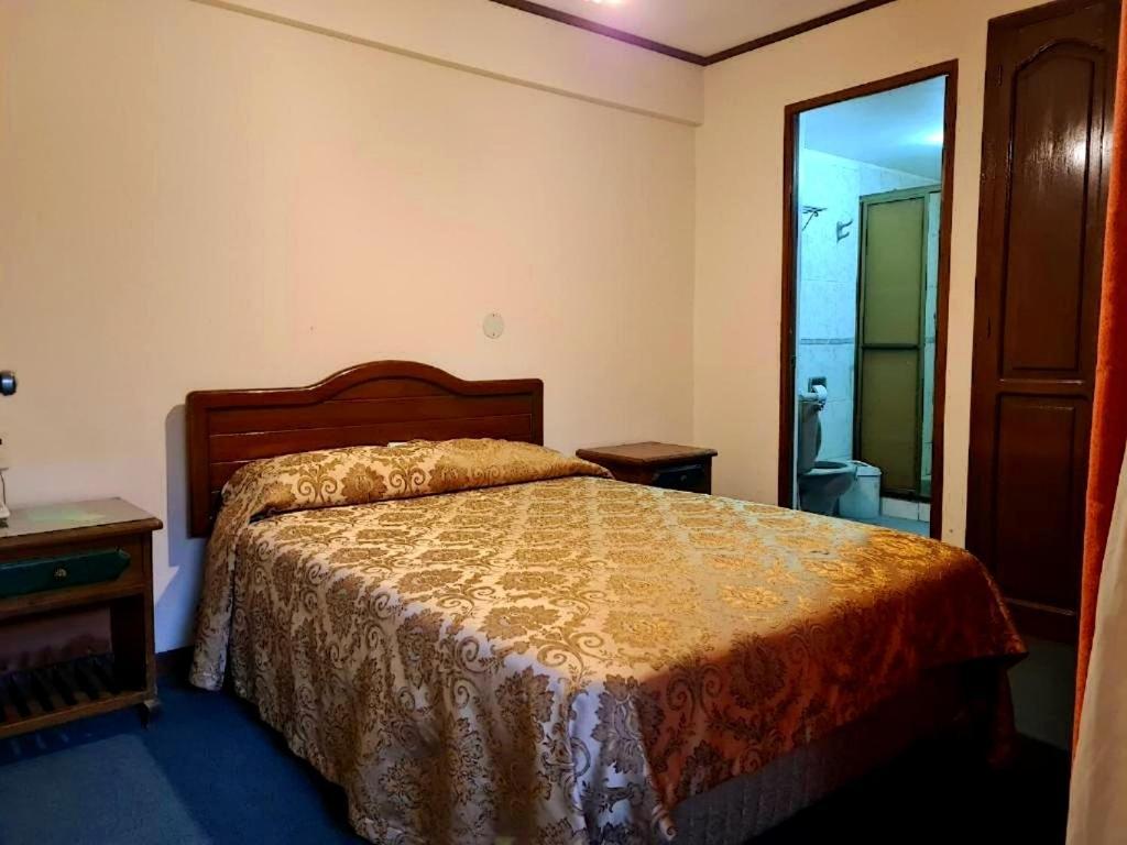 Hostal Recoleta Sur Sucre Exteriör bild
