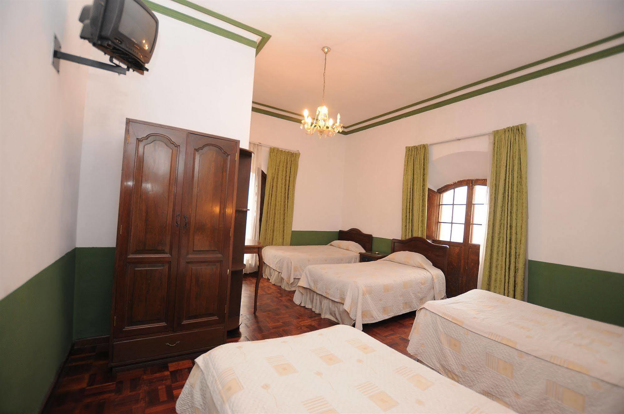 Hostal Recoleta Sur Sucre Exteriör bild
